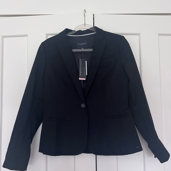 NWT, Banana Republic Black Women's Suit Jacket - Picture 3 of 5